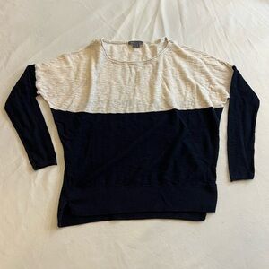 VINCE Women’s Knit Long Sleeve Blouse, Navy and Cream, Size Small.